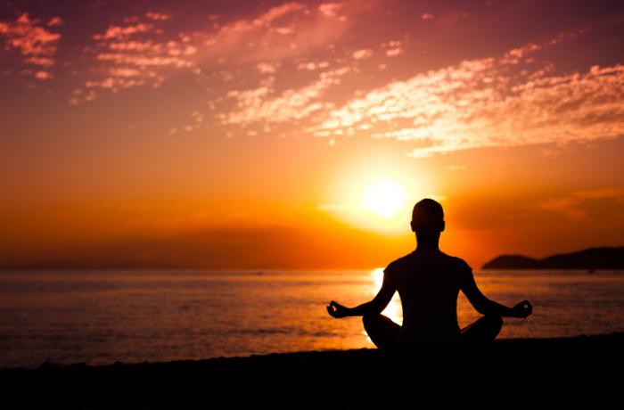 Use Meditation to Find a Healthy Balance Between Mind and Body
